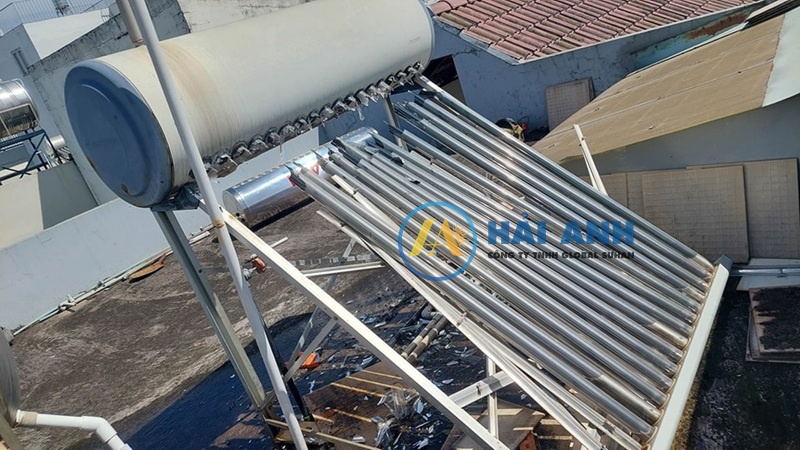 Sửa máy nước nóng mặt trời hỏng nhanh chóng giá phải chăng