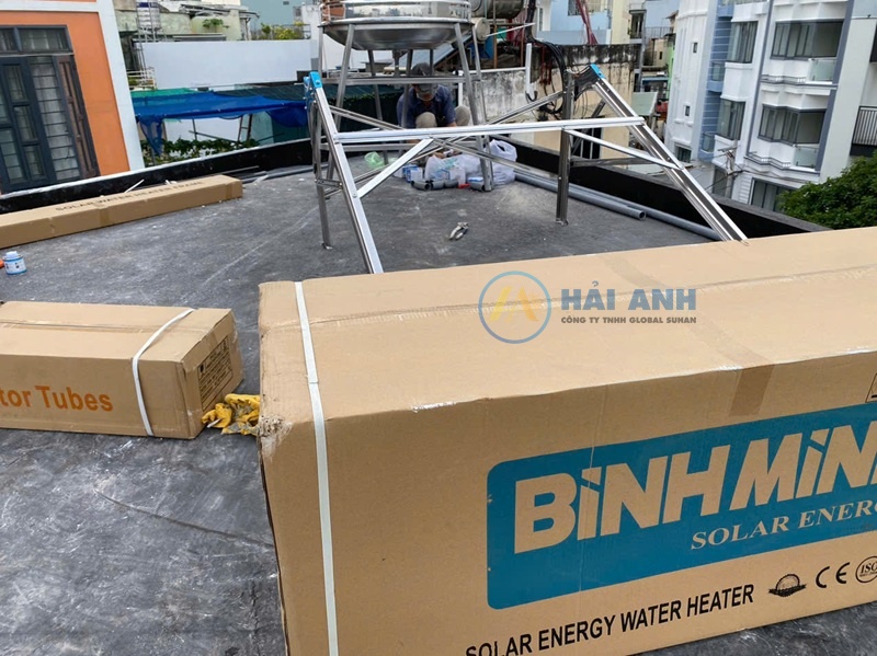 Cung cấp máy nước nóng mặt trời giá rẻ tại TPHCM