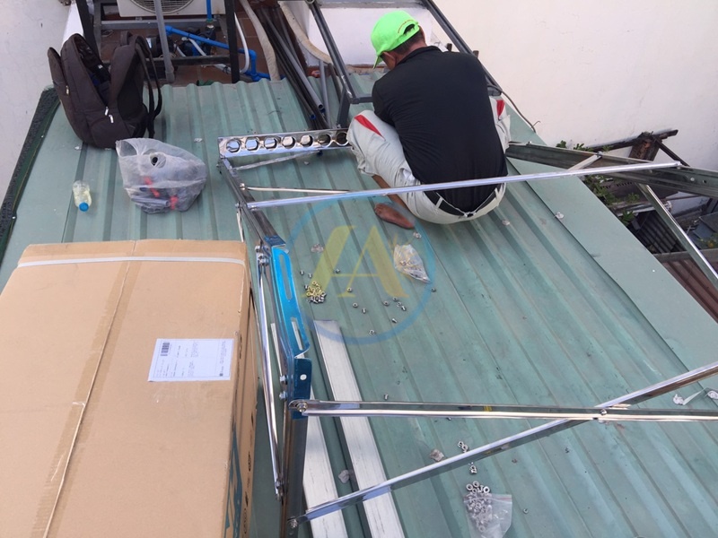Giàn máy năng lượng mặt trời bình minh 160 lít tại GÒ VẤP