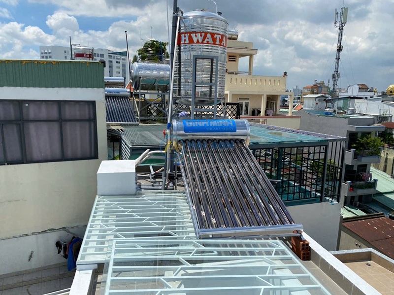 Máy nước nóng năng lượng mặt trời Bình Minh ruột bình Inox SUS304 bền bỉ