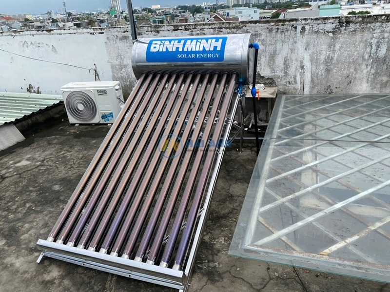 Máy nước nóng năng lượng mặt trời Bình Minh với thiết kế công nghệ hiện đại
