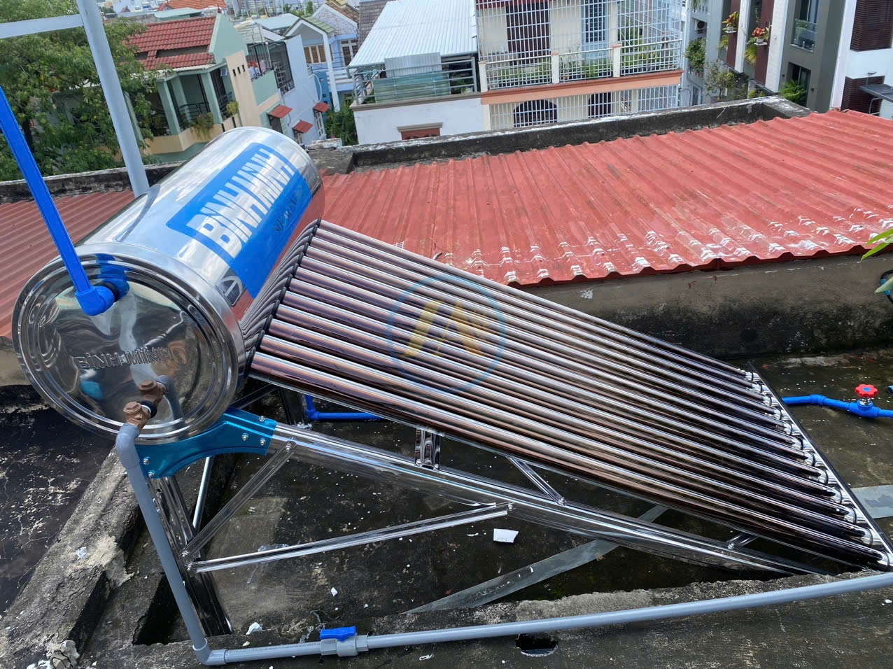 Hỗ trợ kiểm tra máy nước nóng năng lượng mặt trời Bình Minh tại nhà 