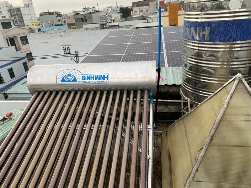 Sửa chữa máy năng lượng mặt trời cấp tốc Quận 12