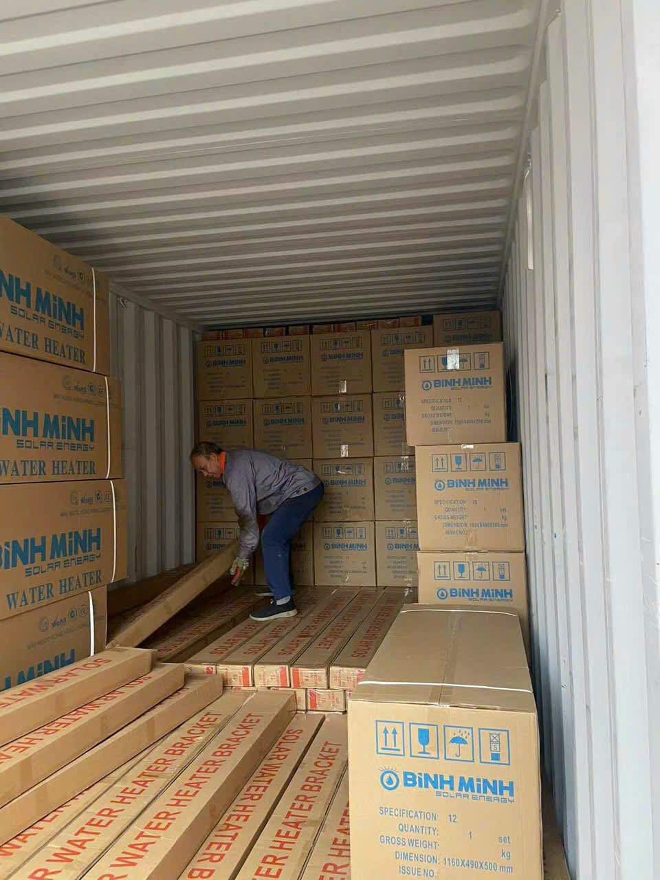 ĐẠI LÝ MÁY NƯỚC NÓNG NĂNG LƯỢNG MẶT TRỜI