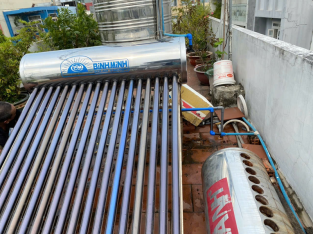 Thay thế sửa chữa ống thủy tinh bị nứt "bể" ít thu nhiệt
